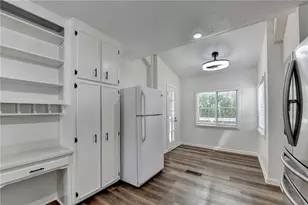 1530 Plunketts Rd, Buford, GA 30519 - Photo 27