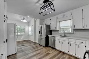 1530 Plunketts Rd, Buford, GA 30519 - Photo 23