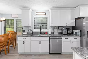 10530 Shallowford Rd, Roswell, GA 30075 - Photo 25