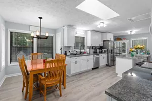 10530 Shallowford Rd, Roswell, GA 30075 - Photo 29