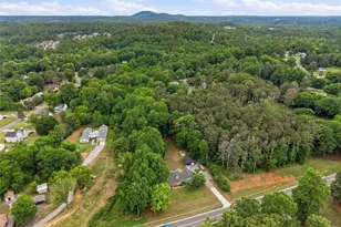 2134 E Cherokee Dr, Woodstock, GA 30188 - Photo 27