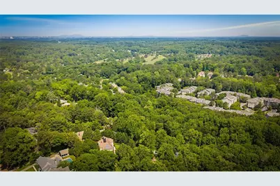 132 Laurel Drive NE, Atlanta, GA 30342 - Photo 63