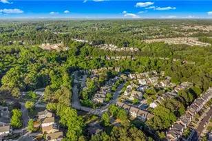 2190 Copper Trail Ln, Buford, GA 30519 - Photo 31