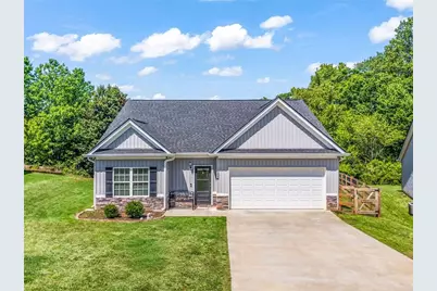 372 Highland Pointe Drive, Alto, GA 30510 - Photo 1