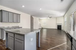 4131 Spencer Ln, Lithonia, GA 30038 - Photo 11