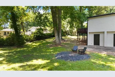 1044 Pinedale Drive SE, Smyrna, GA 30080 - Photo 21