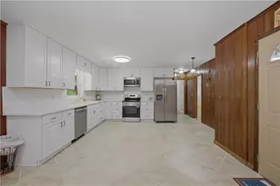 2649 Headland Dr, Atlanta, GA 30344 - Photo 9