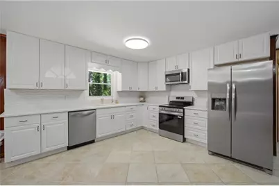 2649 Headland Drive, Atlanta, GA 30344 - Photo 9