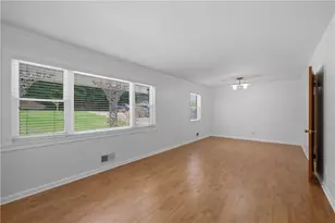 2649 Headland Dr, Atlanta, GA 30344 - Photo 5