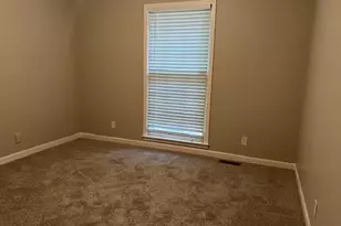 74 Fair Oaks Dr SE, Conyers, GA 30094 - Photo 11