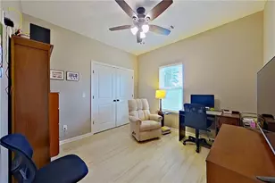179 Woodlake Cir, Douglas, GA 31535 - Photo 23