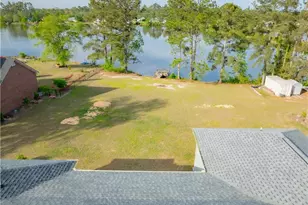 179 Woodlake Cir, Douglas, GA 31535 - Photo 31