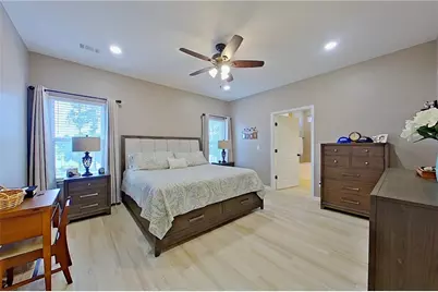 179 Woodlake Circle, Douglas, GA 31535 - Photo 15