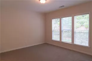 6372 Rockpoint Ln, Hoschton, GA 30548 - Photo 17
