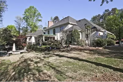4 Harris Glen NW, Atlanta, GA 30327 - Photo 33