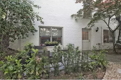 4 Harris Glen NW, Atlanta, GA 30327 - Photo 35