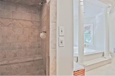 4 Harris Glen NW, Atlanta, GA 30327 - Photo 17