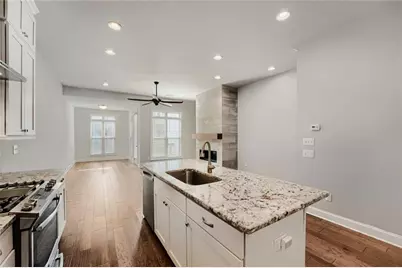 4127 Township Parkway, Atlanta, GA 30342 - Photo 13