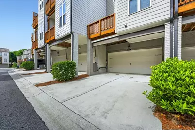 4127 Township Parkway, Atlanta, GA 30342 - Photo 5
