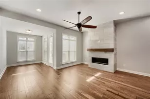 4127 Township Pkwy, Atlanta, GA 30342 - Photo 7