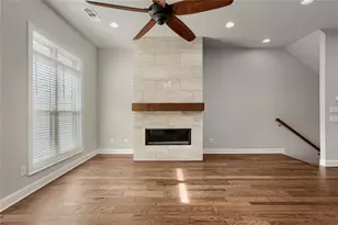 4127 Township Pkwy, Atlanta, GA 30342 - Photo 9