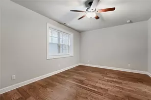 4127 Township Pkwy, Atlanta, GA 30342 - Photo 25