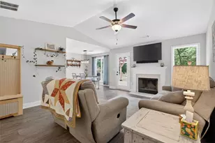 202 Rolling Woods Ln, Hull, GA 30646 - Photo 5