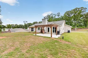 202 Rolling Woods Ln, Hull, GA 30646 - Photo 33