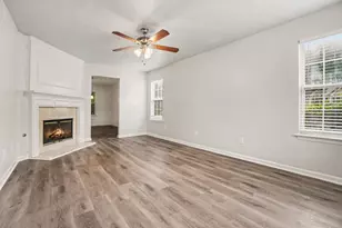 3155 Silverchase Cir SW, Marietta, GA 30008 - Photo 5
