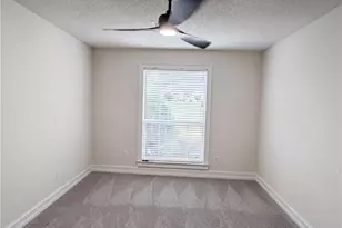 8375 Falling Rocks Way, Lithonia, GA 30058 - Photo 9