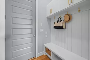447 Michael Dr, Alpharetta, GA 30009 - Photo 15