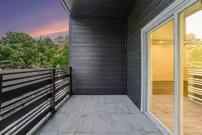 1073 Mayson Turner Road NW, Atlanta, GA 30314 - Photo 5