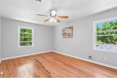 889 Valley Creek Drive, Stone Mountain, GA 30083 - Photo 25