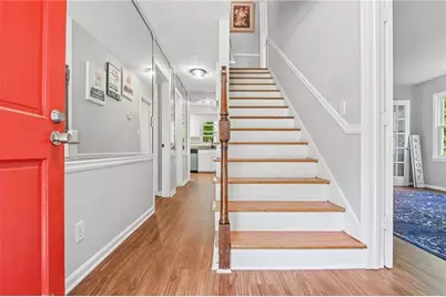 889 Valley Creek Drive, Stone Mountain, GA 30083 - Photo 3