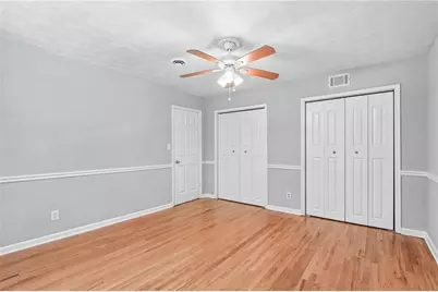 889 Valley Creek Drive, Stone Mountain, GA 30083 - Photo 23