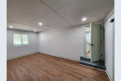 718 Springlake Road, Lawrenceville, GA 30045 - Photo 13