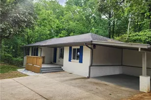 718 Springlake Rd, Lawrenceville, GA 30045 - Photo 3