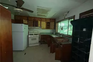 2195 Barge Rd SW, Atlanta, GA 30331 - Photo 5