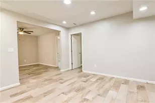 635 Garden Grove Dr, Lawrenceville, GA 30044 - Photo 37