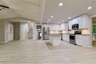 635 Garden Grove Drive, Lawrenceville, GA 30044 - Photo 9