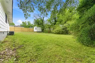 173 Starr Dr, Jonesboro, GA 30236 - Photo 19