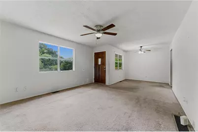 173 Starr Drive, Jonesboro, GA 30236 - Photo 5