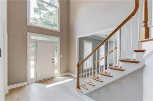 1721 Crowes Lake Ct, Lawrenceville, GA 30043 - Photo 7