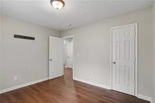 6092 Leverett Dr, Lithonia, GA 30038 - Photo 21