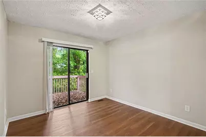 6092 Leverett Drive, Lithonia, GA 30038 - Photo 11