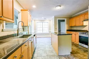 1855 Tribble Ridge Dr, Lawrenceville, GA 30045 - Photo 9