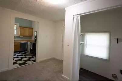 285 E Main St, Forsyth, GA 31029 - Photo 9