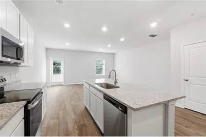 8353 Columbia Court, Palmetto, GA 30268 - Photo 11