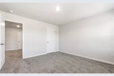 8357 Columbia Court, Palmetto, GA 30268 - Photo 5