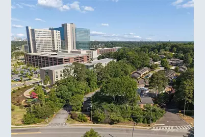 1634 Executive Park Lane NE, Atlanta, GA 30329 - Photo 37